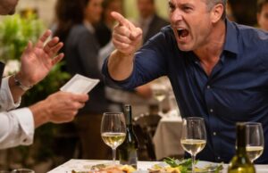 Teramo, aggressione in ristorante per conto di cena di pesce: 51enne condannato Teramo, aggressione in ristorante per conto di cena di pesce: 51enne condannato