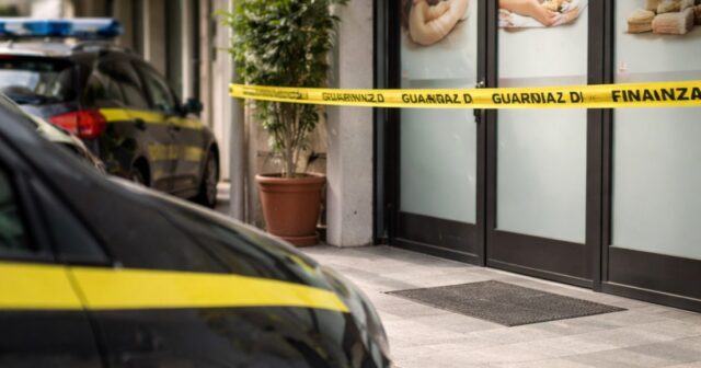 Scoperto un centro massaggi a Colonnella per prestazioni sessuali a pagamento Scoperto un centro massaggi a Colonnella per prestazioni sessuali a pagamento