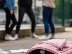 Aggressione tra minori ad Avezzano: due 12enni indagate per furto e lesioni Aggressione tra minori ad Avezzano: due 12enni indagate per furto e lesioni