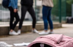 Aggressione tra minori ad Avezzano: due 12enni indagate per furto e lesioni Aggressione tra minori ad Avezzano: due 12enni indagate per furto e lesioni