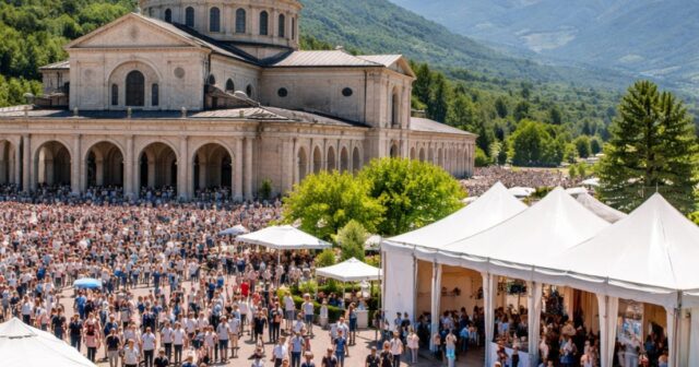 Festa del Pellegrino: migliaia di fedeli al Santuario di San Gabriele con una mostra su Ligabue, Scipione e Zavattini
