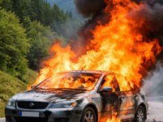 Incendio di un’auto ai Prati di Tivo, in arrivo i vigili del fuoco Incendio di un'auto ai Prati di Tivo, in arrivo i vigili del fuoco