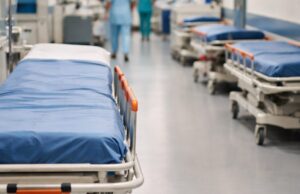Pronto soccorso dell’ospedale di Teramo in difficoltà per mancanza di barelle Pronto soccorso dell'ospedale di Teramo in difficoltà per mancanza di barelle