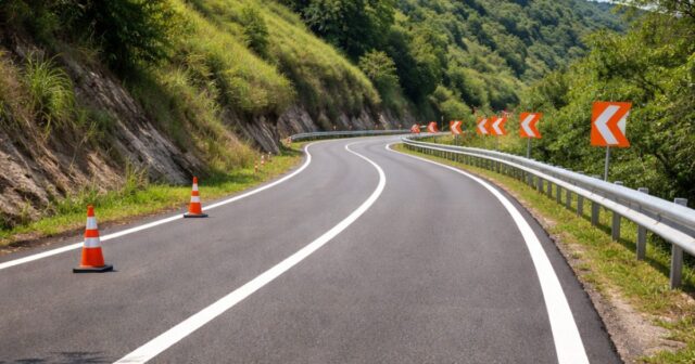 Riaperta la Strada Provinciale 29/B a Silvi dopo mesi di chiusura Riaperta la Strada Provinciale 29/B a Silvi dopo mesi di chiusura
