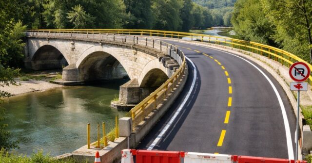 Riapre il ponte sul fiume Tronto: limitazioni per il traffico Riapre il ponte sul fiume Tronto: limitazioni per il traffico