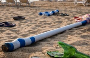 Tre giovani aggrediscono un bagnante sulla spiaggia di Punta Penna Tre giovani aggrediscono un bagnante sulla spiaggia di Punta Penna