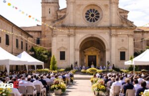 Riapre il Santuario della Madonna delle Grazie a Teramo con Padre Carlo come nuovo rettore Riapre il Santuario della Madonna delle Grazie a Teramo con Padre Carlo come nuovo rettore